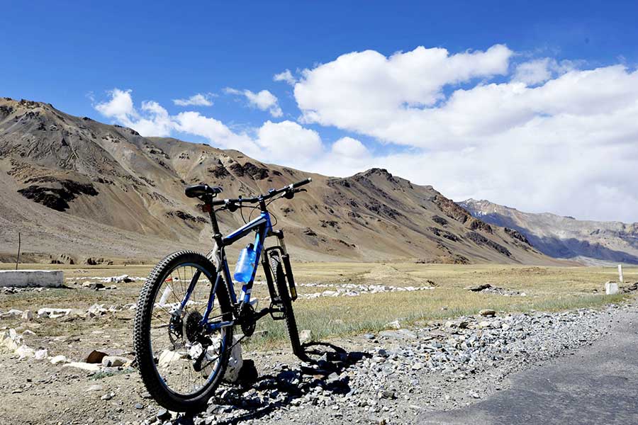 2 nights and 3 days cycling tour of Manali