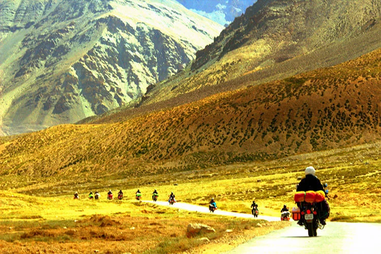 Manali Leh Ladakh Srinagar Motorbike Tour
