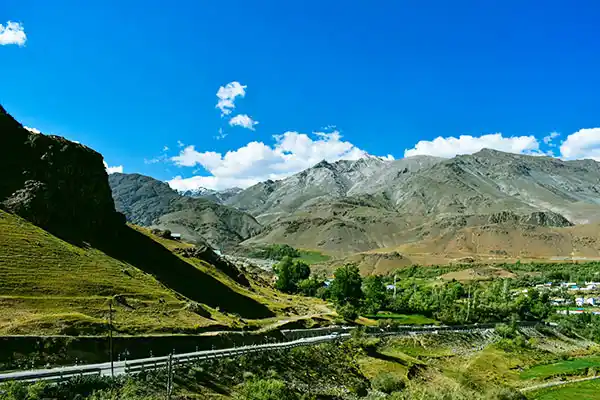 Himalayan terrain to reach Padum